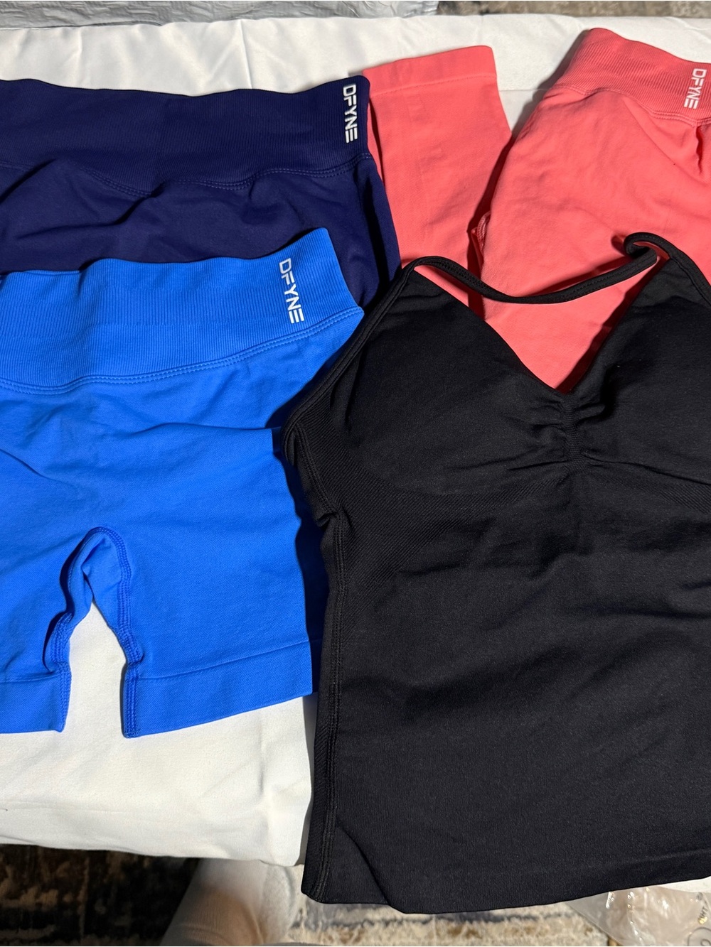 DFYNE Impact Activewear Set - 1x Leggings, 2x Shorts & 1x Strappy Top NWOT